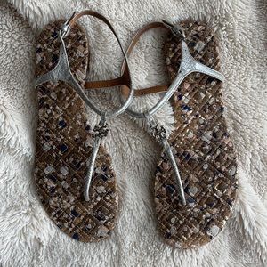 size 6.5 tory burch sandals